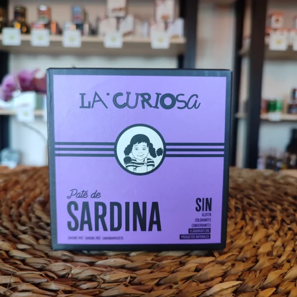 Paté de sardinas, La Curiosa