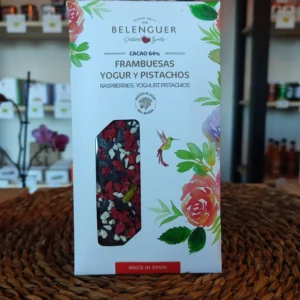 Chocolate con frambuesa, yogur y pistacho, Belenguer