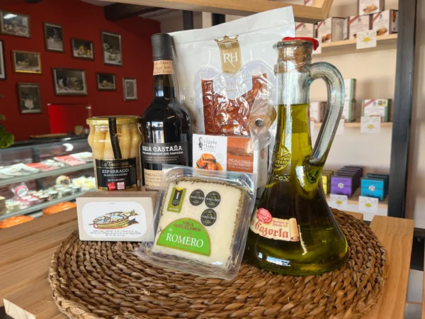 Cesta 4 "Para los más Gourmet" - Imagen 2